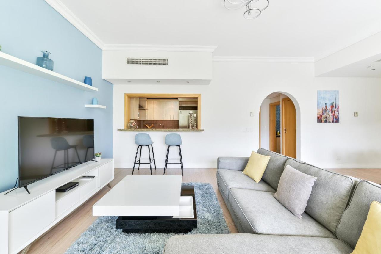 Shoreline - Beachfront Luxury Palm Jumeirah - Free 5* Access Appartamento *