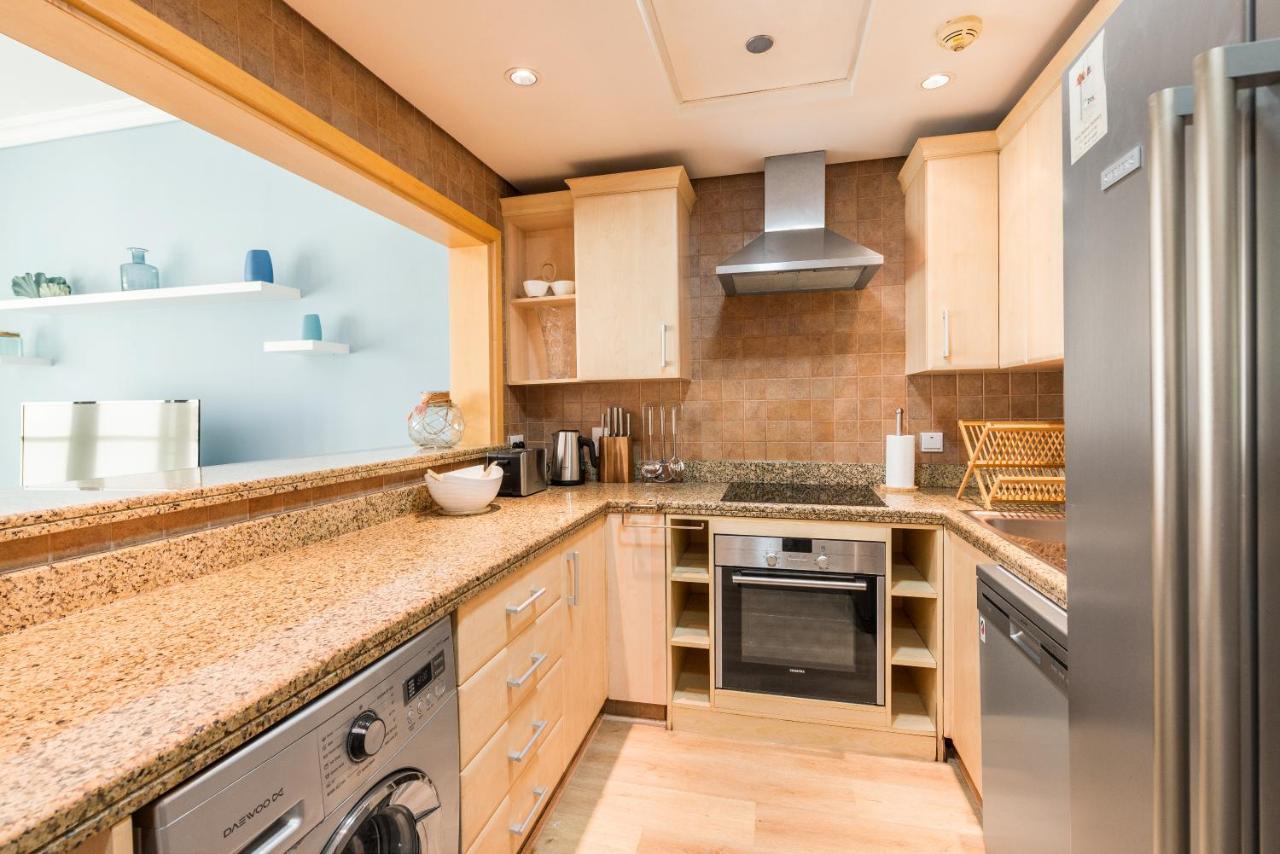 Shoreline - Beachfront Luxury Palm Jumeirah - Free 5* Access Appartamento